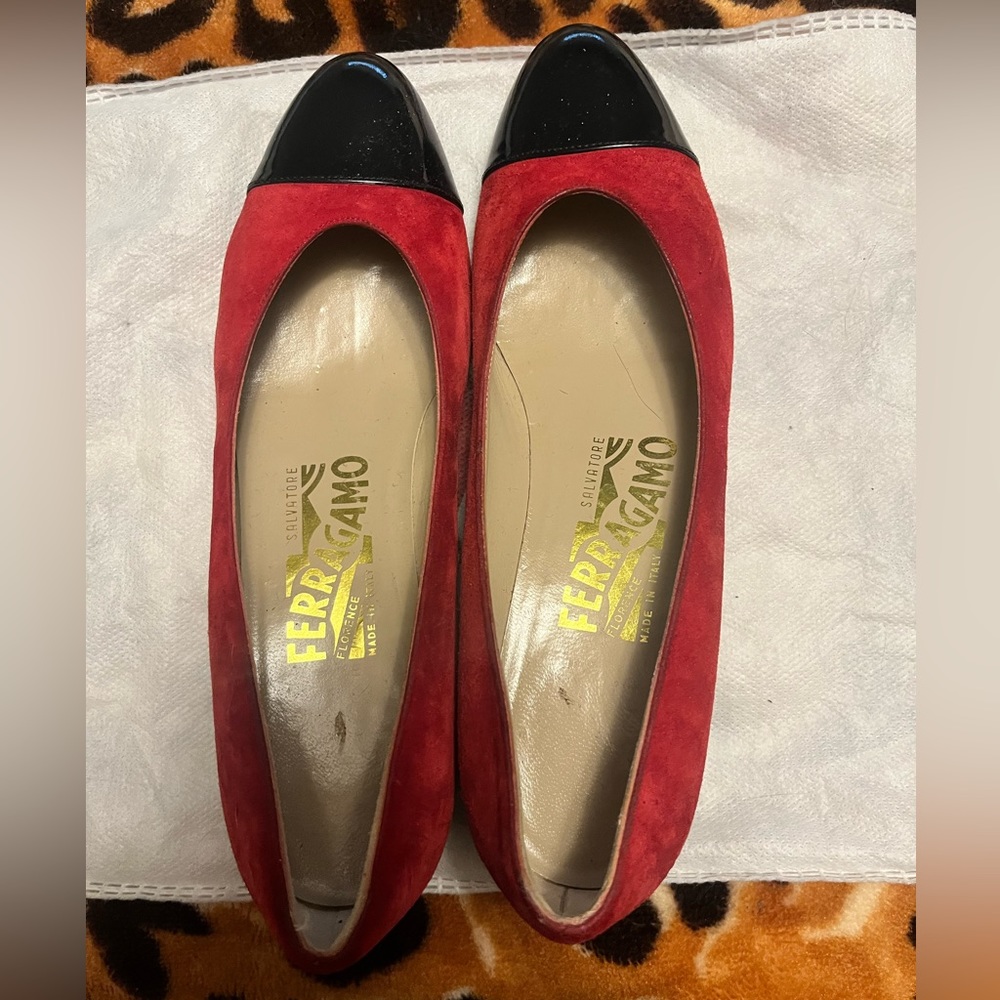 Red suede with black tip Ferragamo flats size 6